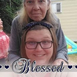 Meet your Posher, Denise